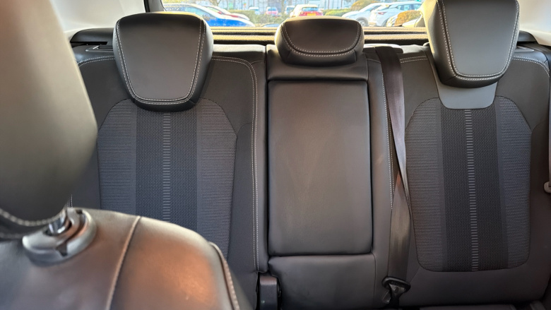 Vauxhall Grandland 1.2 Turbo Elite 5dr Auto Petrol Hatchback